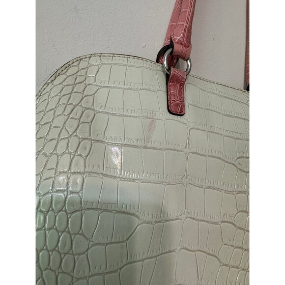 GUESS VEGAN LEATHER LARGE SACHEL/shoulderbag - Picture 3 of 9